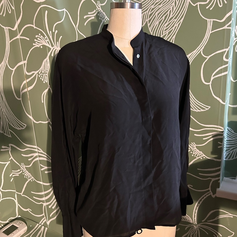 Club Monaco Black Silk Blouse Top Womens Size M